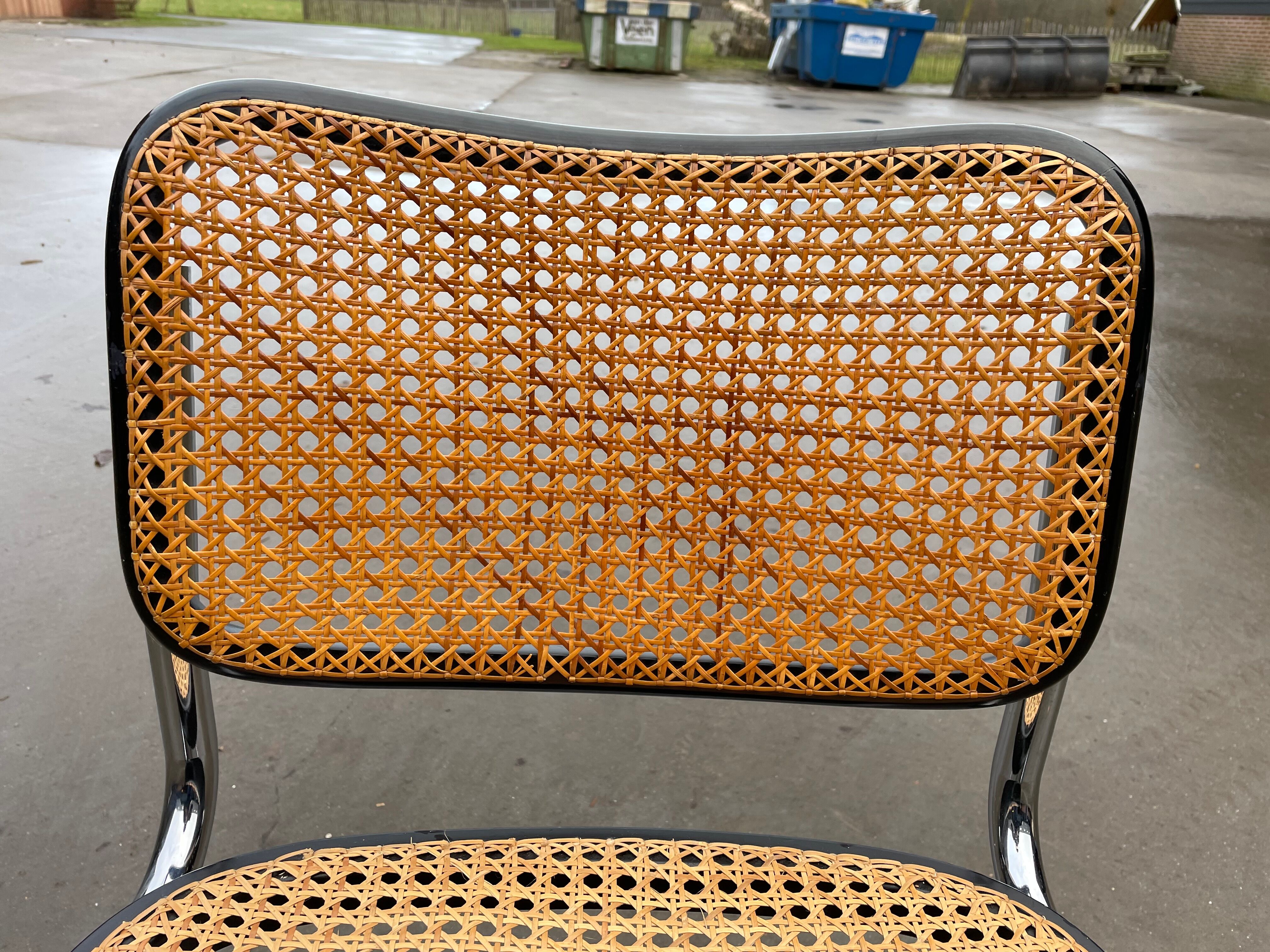 Cesca design chair b32 model in black and chrome