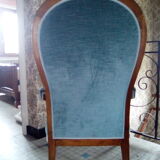 Voltaire armchair with a rack mechanism