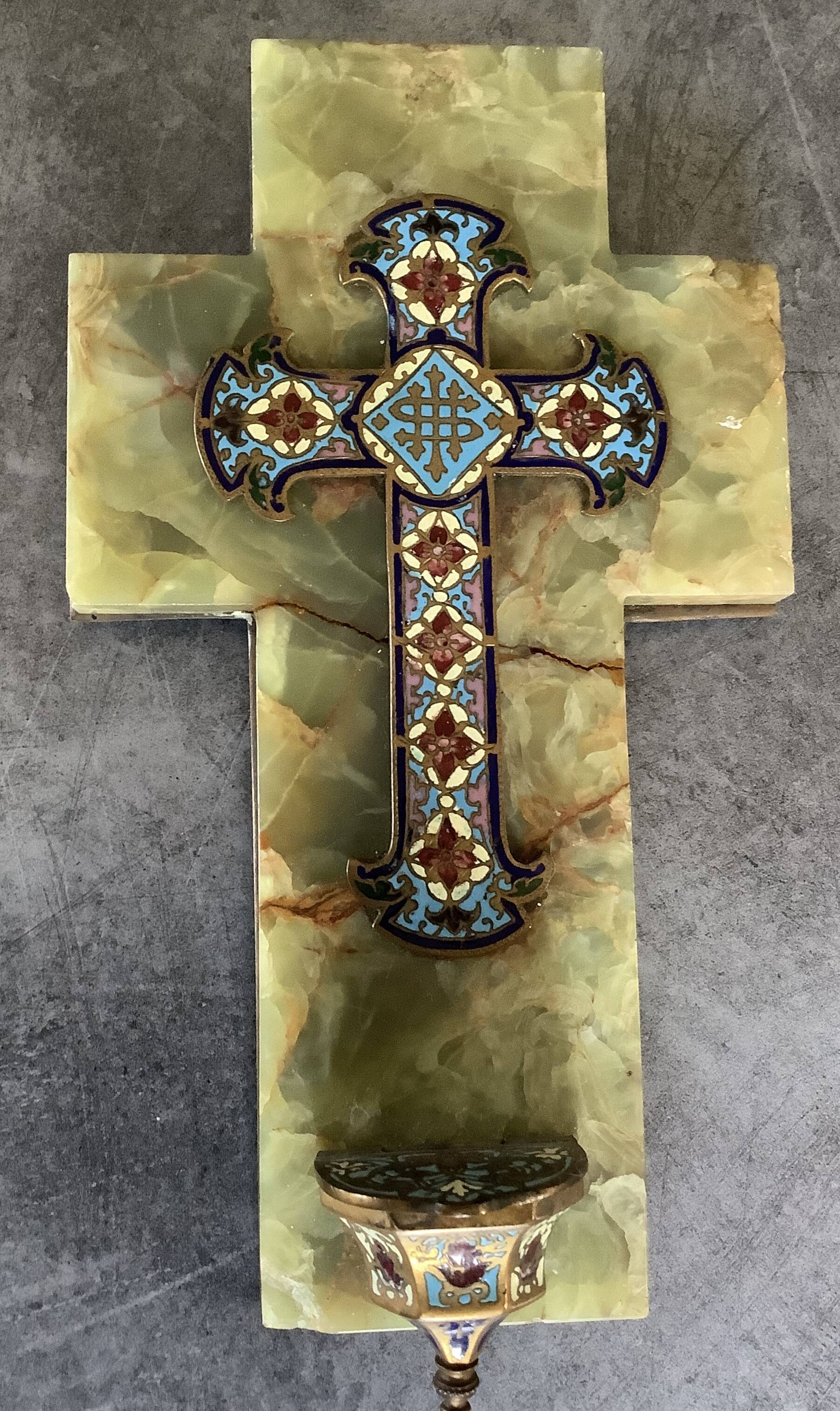 Wall cross with a holy water font in enamel and onyx, 19th century.