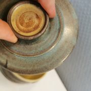 Lovely small ceramic sugar/jam jar, designed by Danish Jette Hellerøe 1970s.