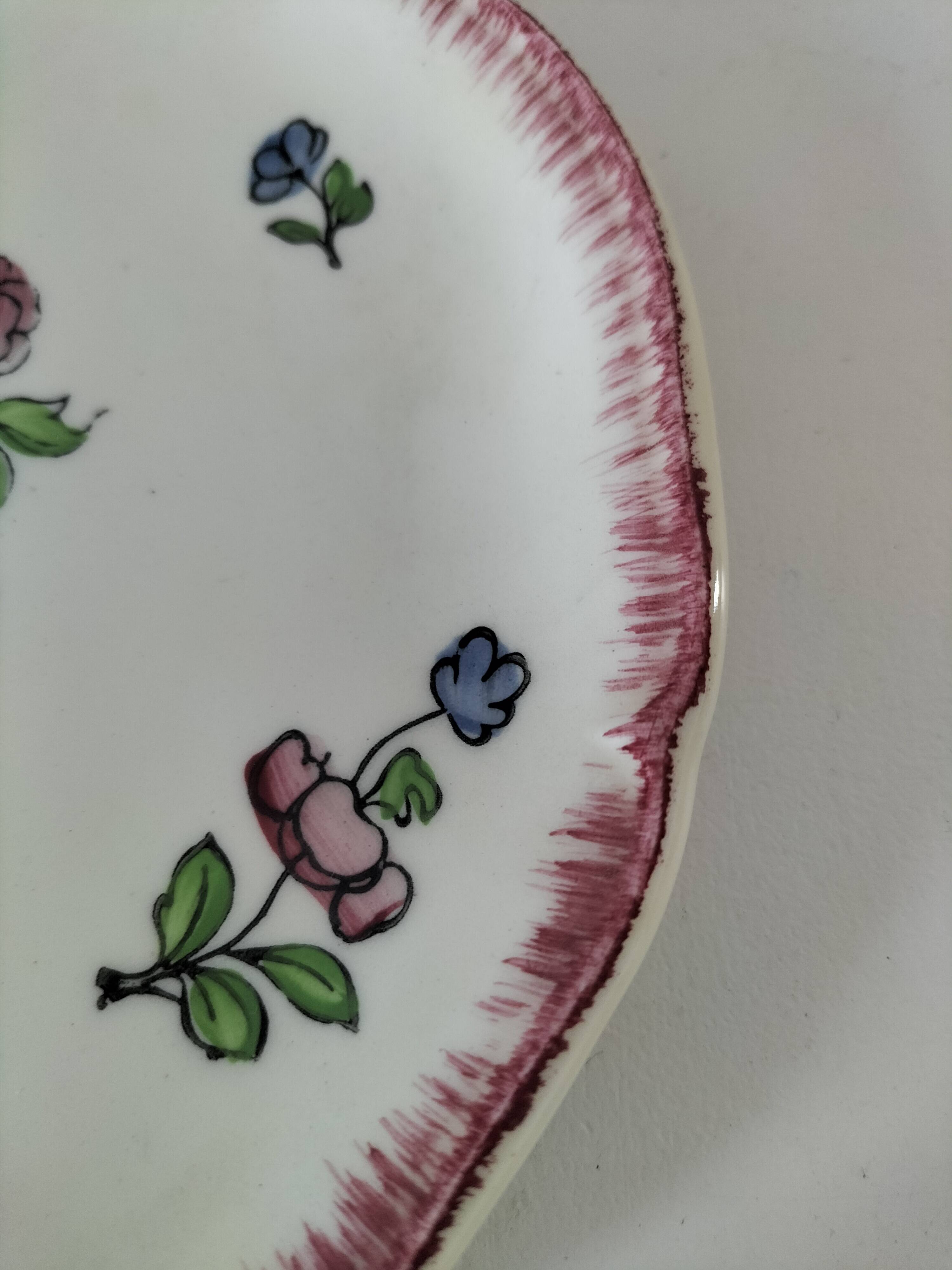 Gien plates, La Lorraine model