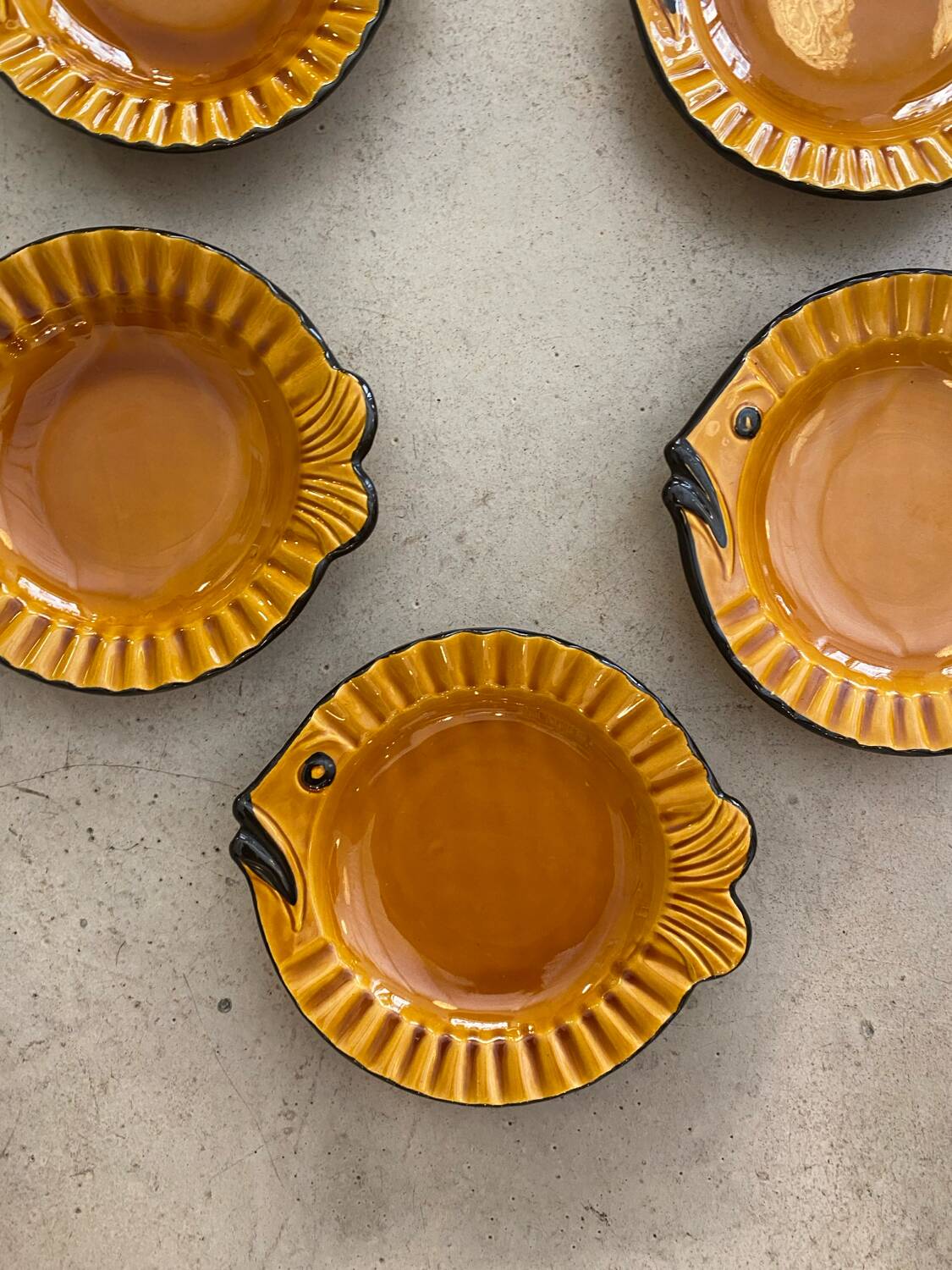 Vallauris fish soup plates