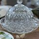 Plat et cloche en cristal