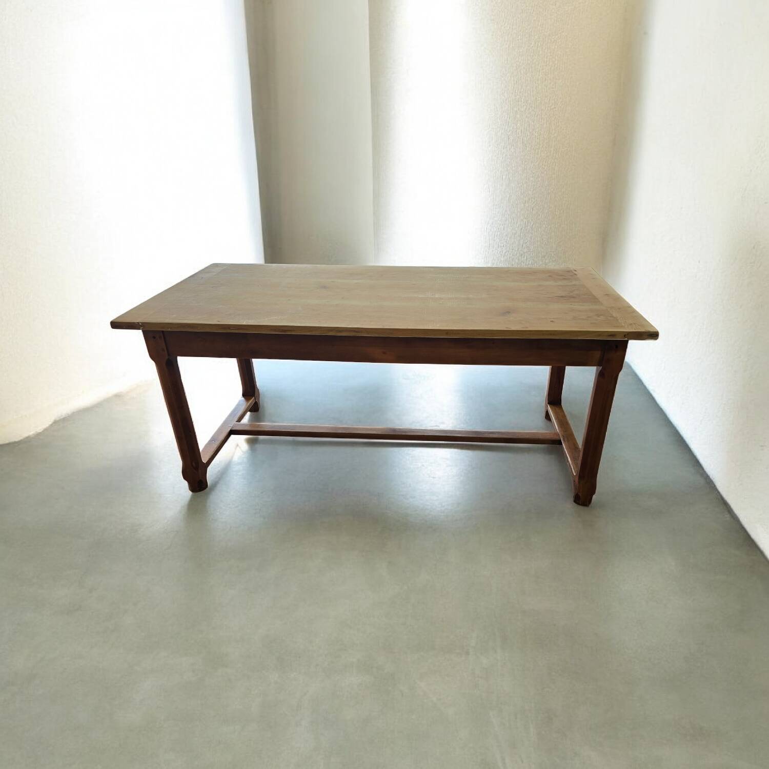 Farm table in solid pine with two drawers – 19th century