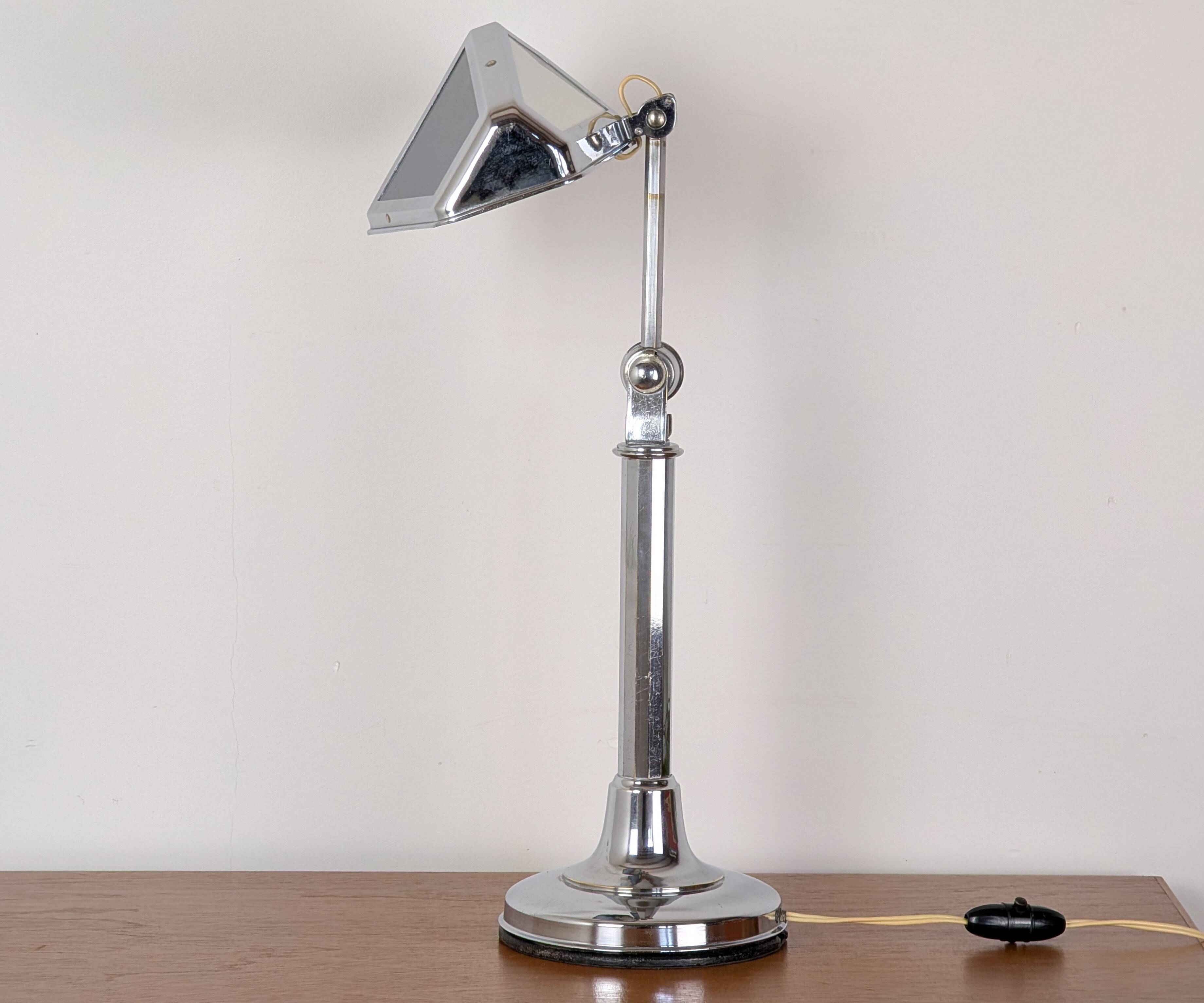 Pirouett Lamp