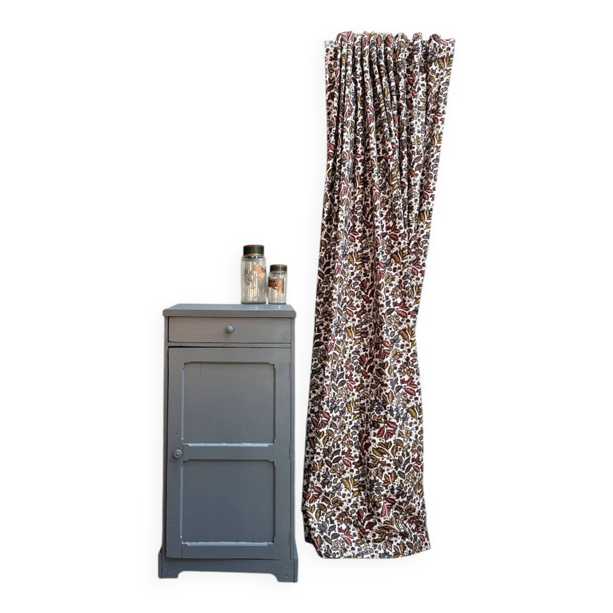 Trade furniture, vinyl furniture (renovated)