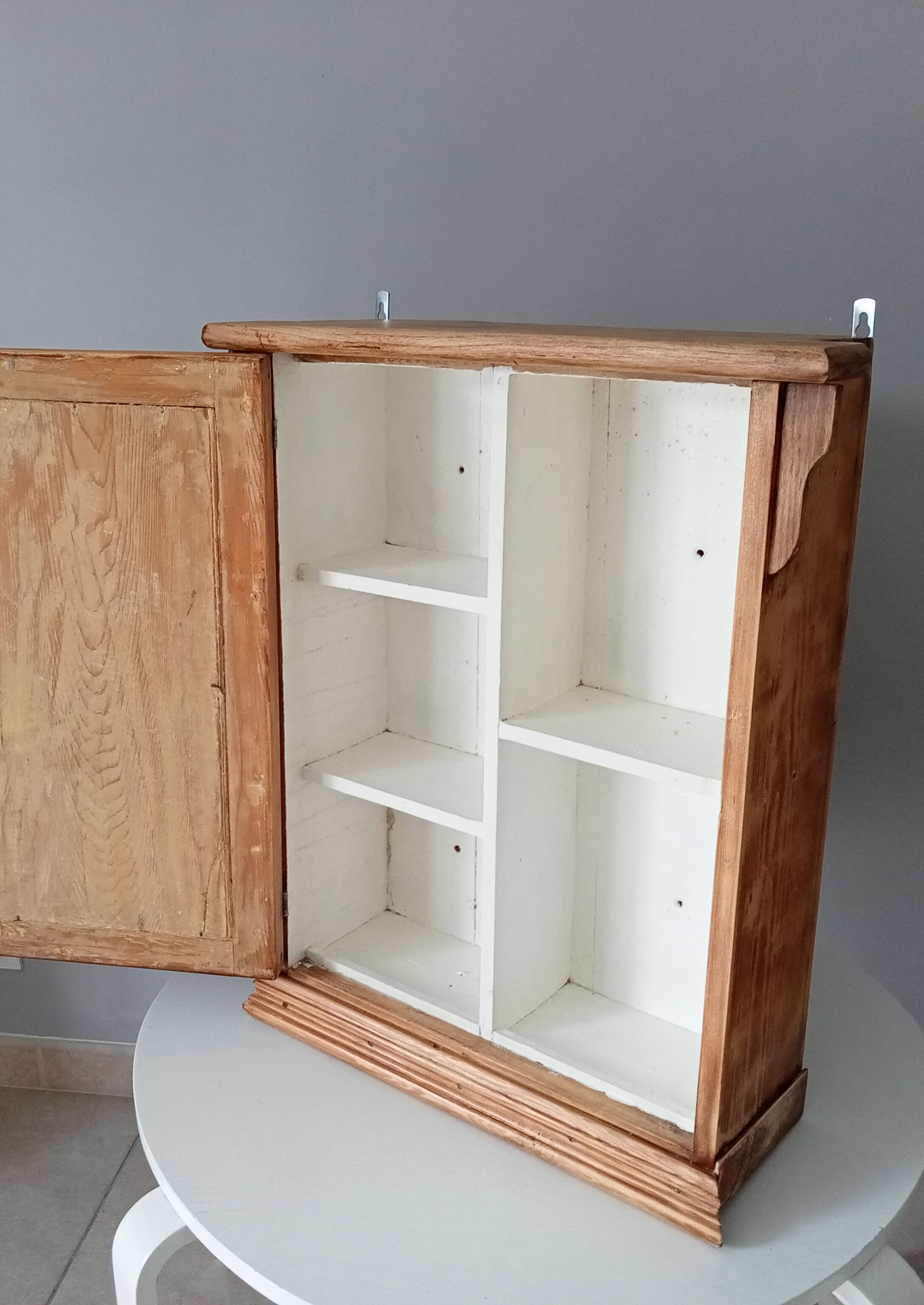 Art Deco medicine cabinet 40s/50s