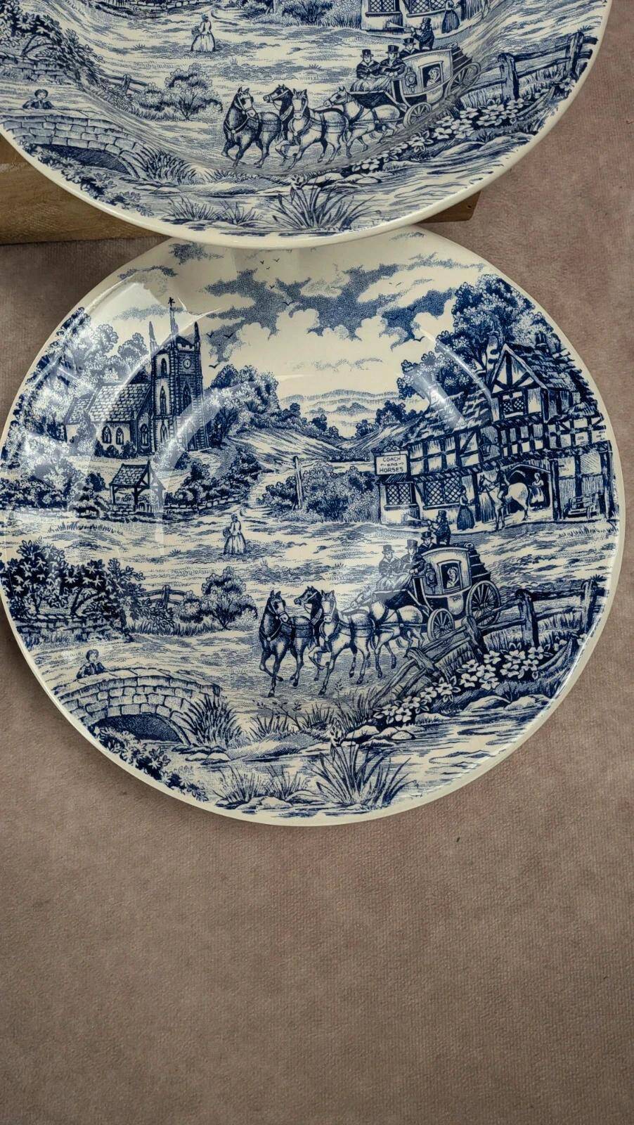 Set of 6 vintage blue Castellania deep plates.