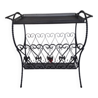 Wrought iron magazine holder