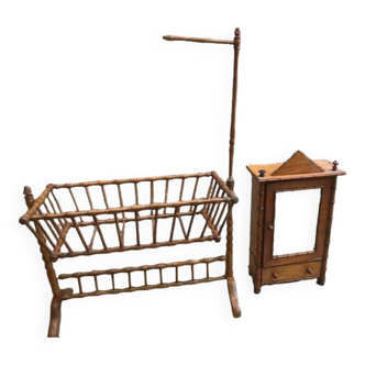 Set consisting of 1 cradle and 1 doll wardrobe