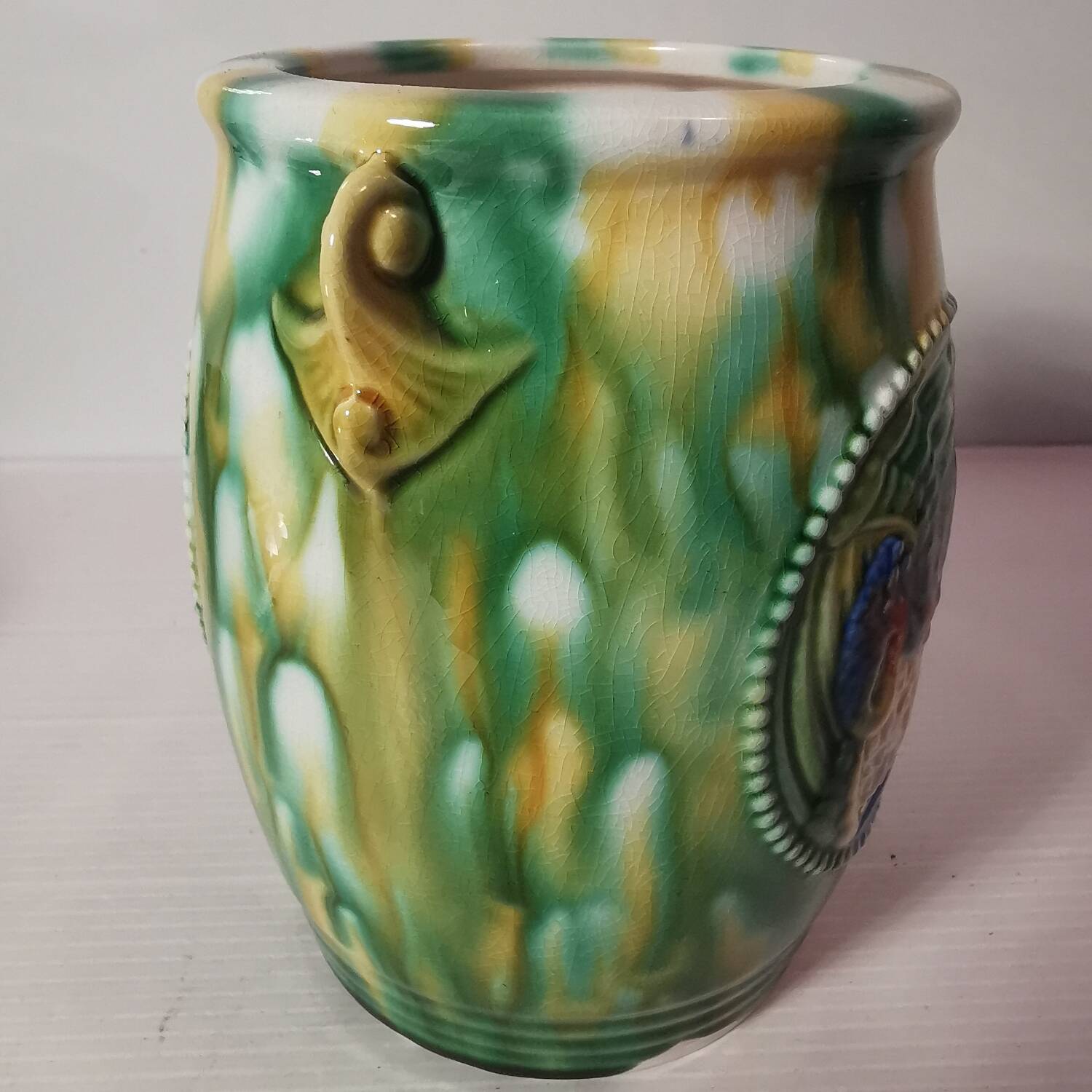 Colorful vintage slip style pot/empty pocket