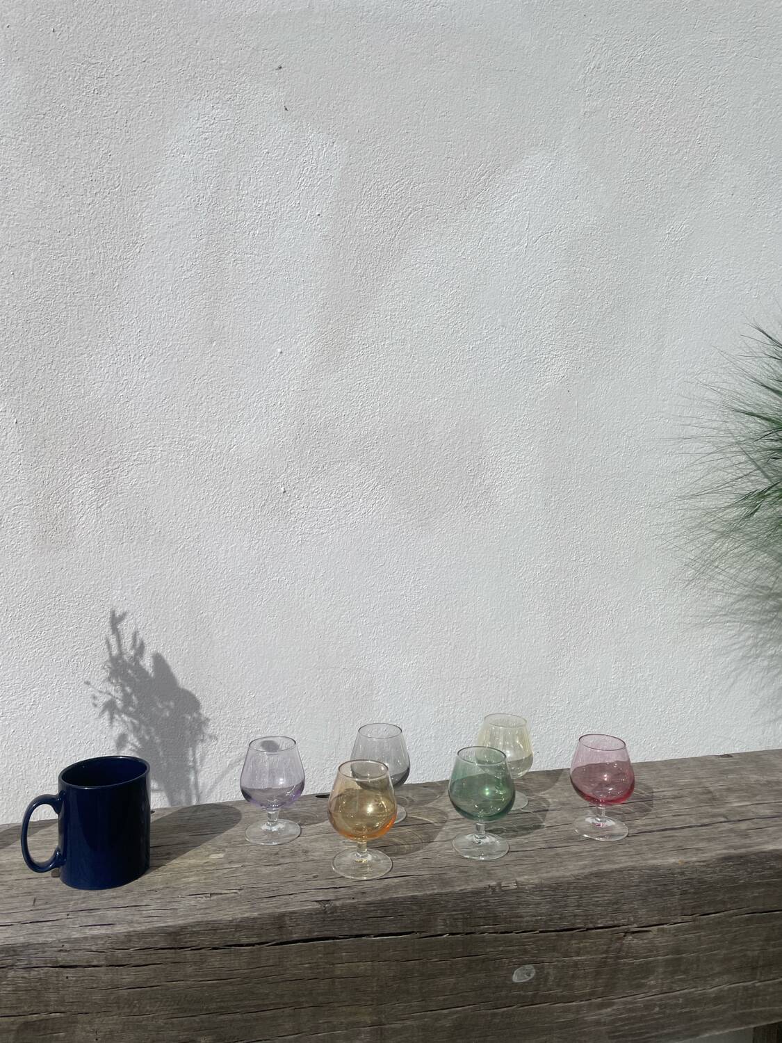 6 multicoloured balloon wine glasses
