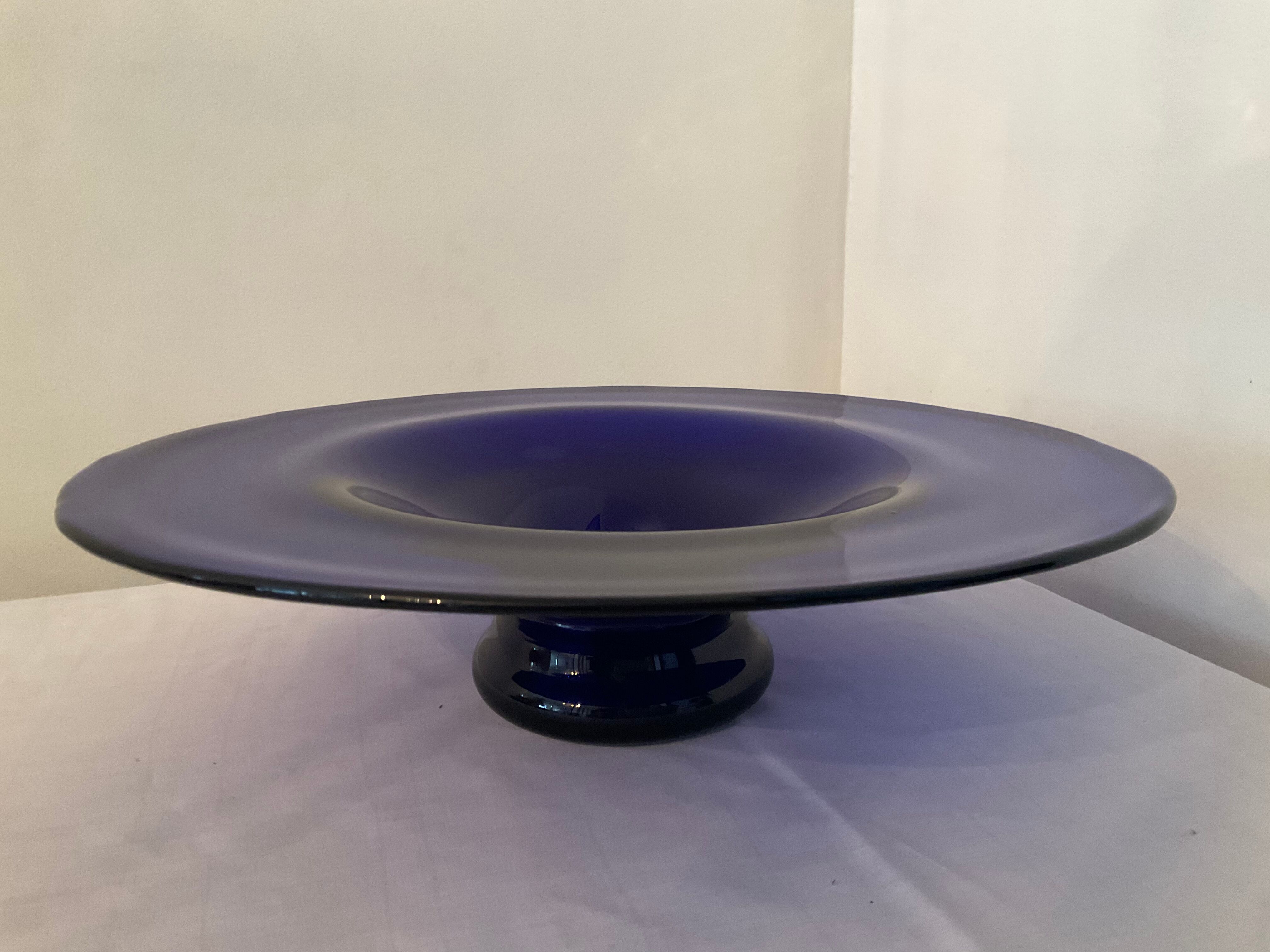 Empty pocket vintage cut in blue glass paste