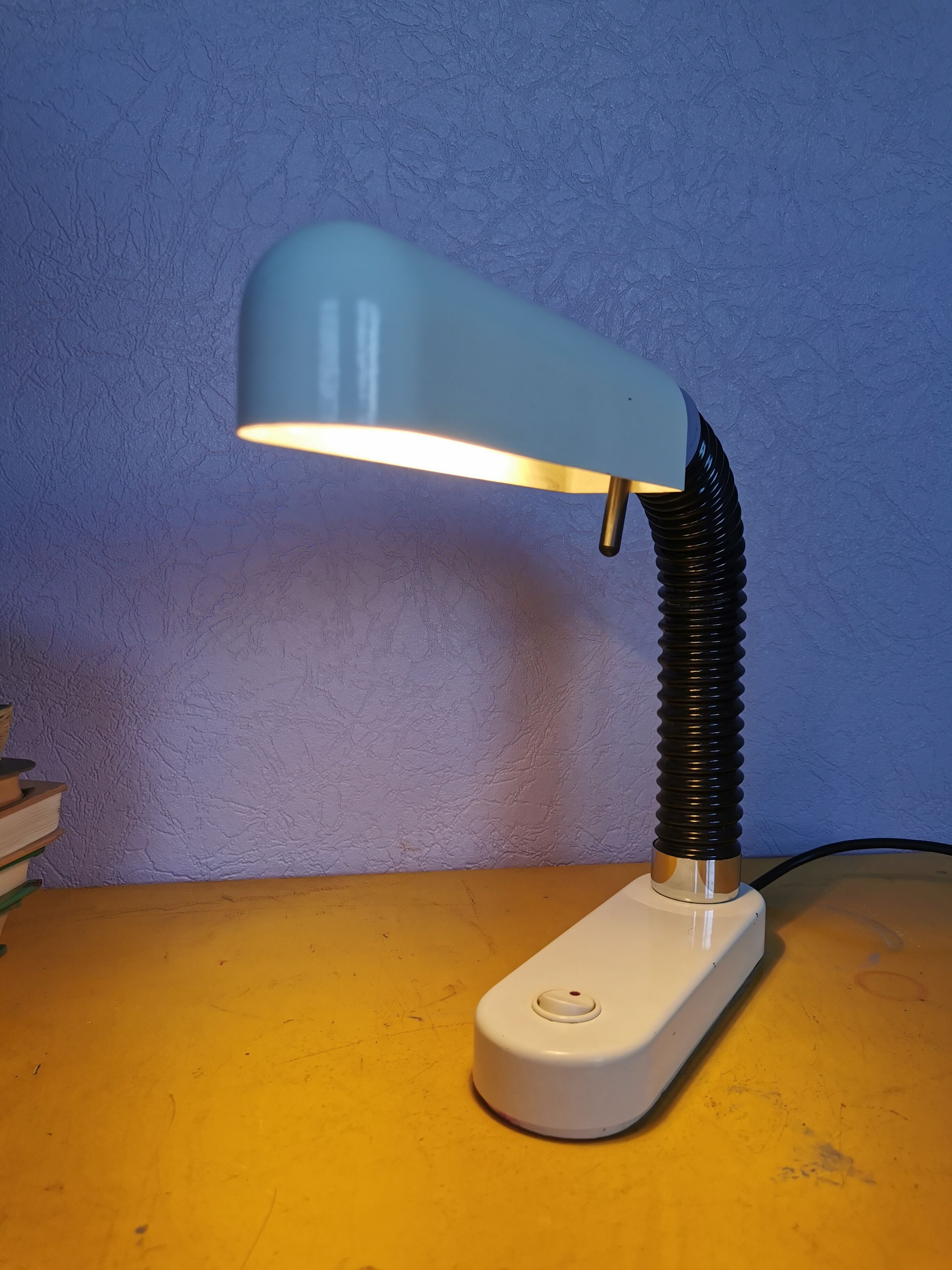 Flexible and adjustable lamp lacquered brass, 1970