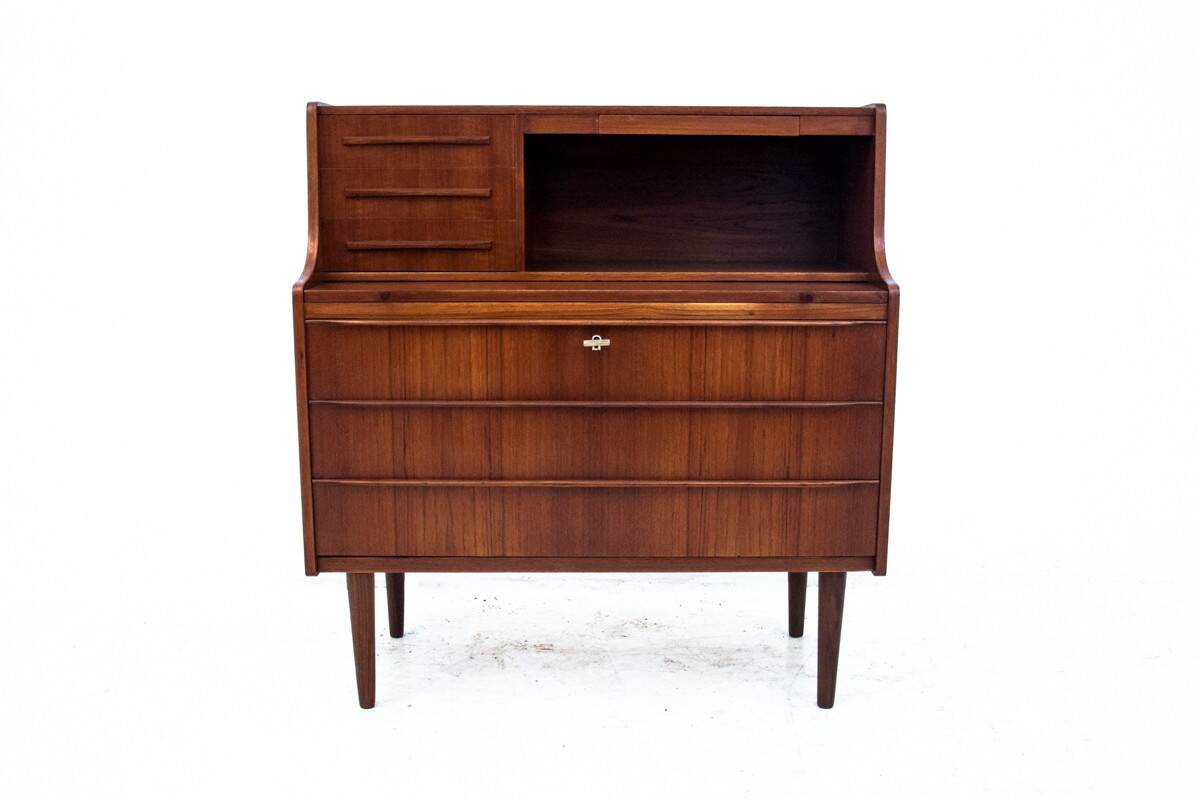 Teak writing desk, Danish design, 1960s.