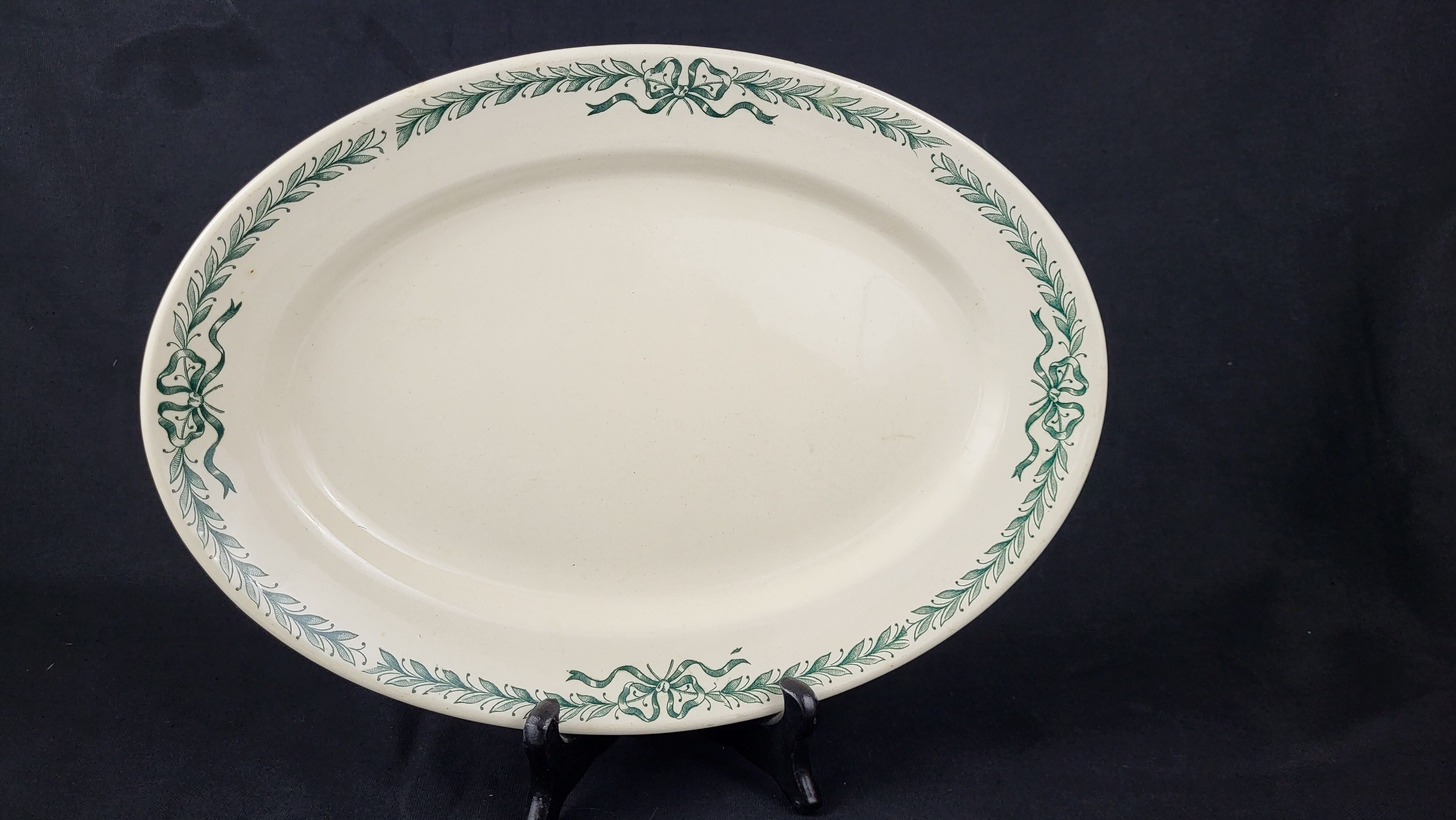 Oval flat Longchamp model Belleville