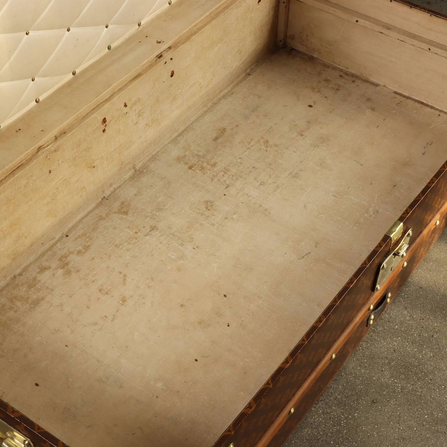 Louis Vuitton antique wardrobe in jacquard canvas 1910