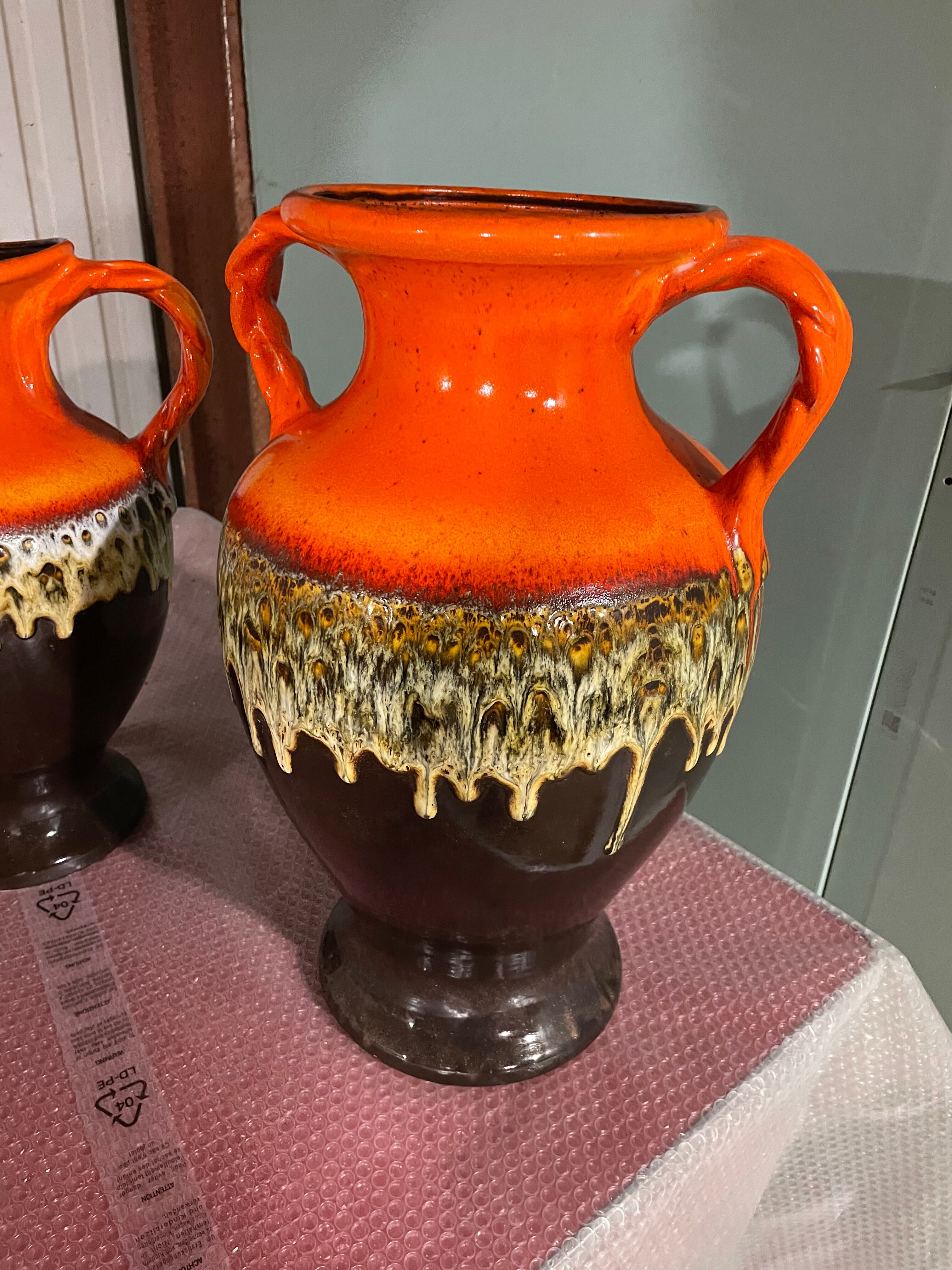 Set of 2 vintage vases
