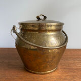 Brass vase / bucket