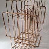 Vinyl record holder / magazine holder