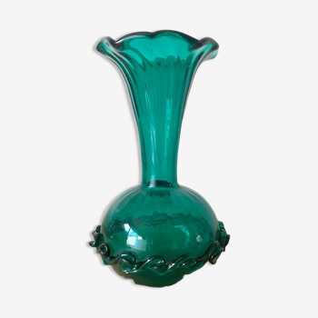 Green glass neck vase
