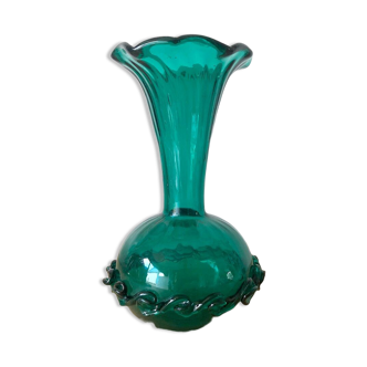 Green glass neck vase