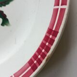 Six mismatched plates iron earth