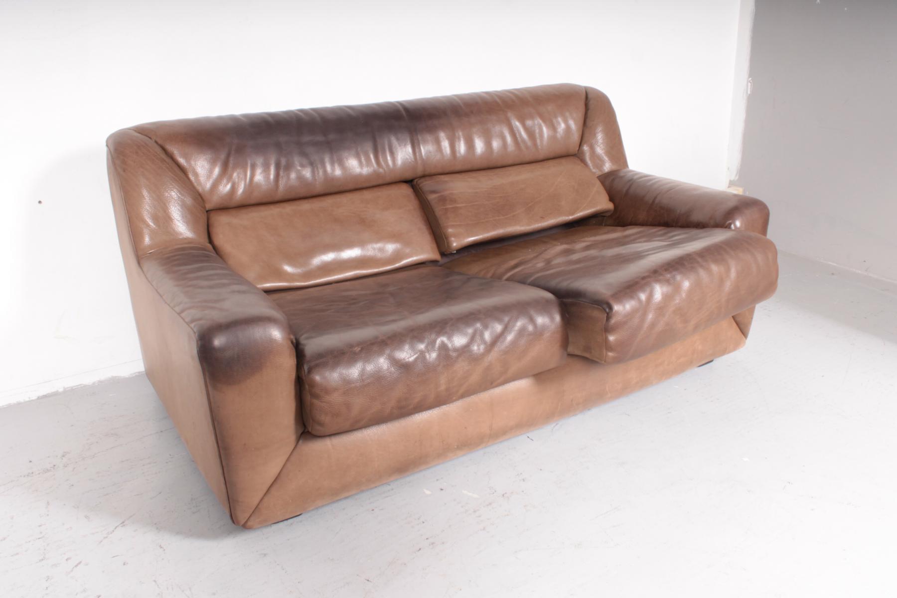 Canapé DS43 en cuir de De Sede Suisse 1980s