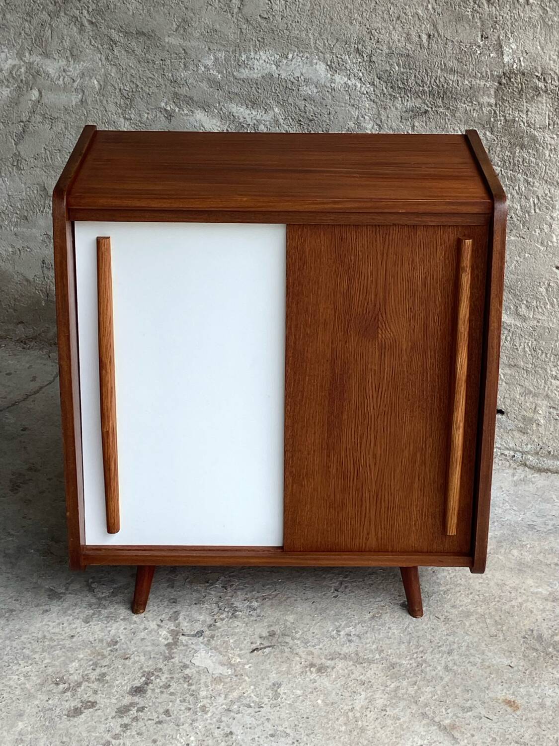 Bahut portes coulissantes années 50