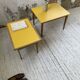 Duo de tables basses bois jaune