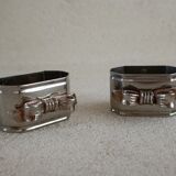 2 silver metal towel rings