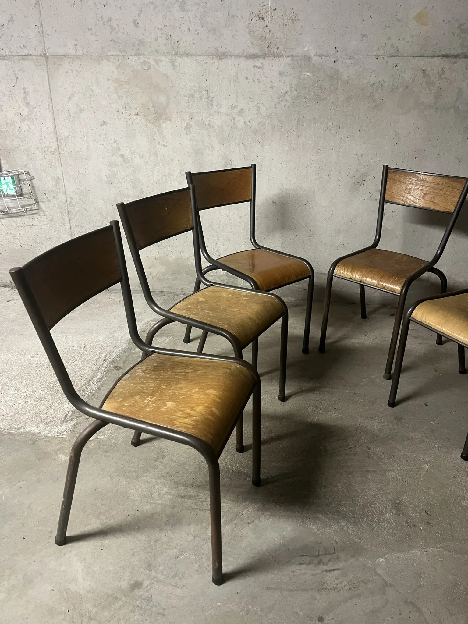 Set of 6 school chairs