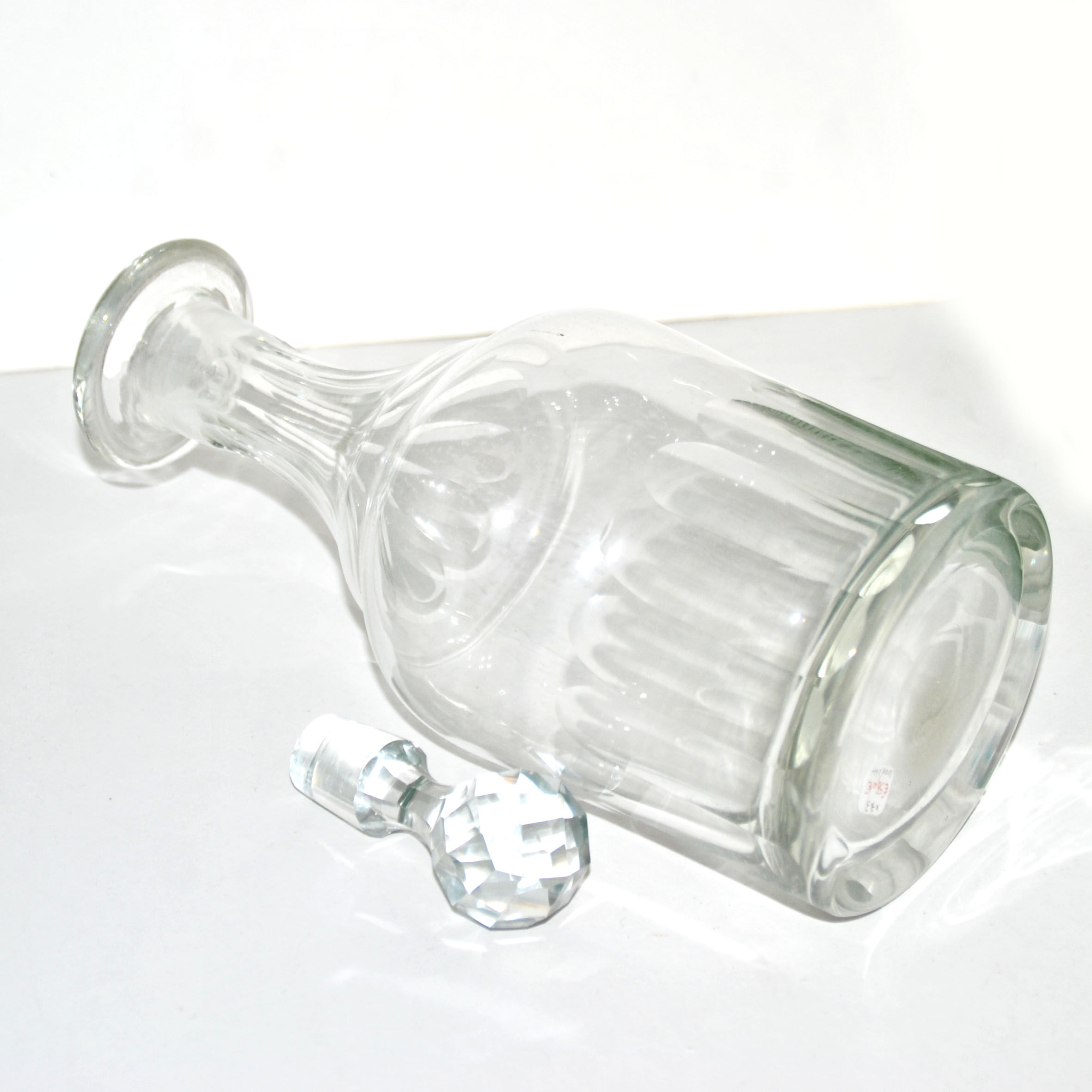 Old-time bistrot crystal carafe cut with flat ribs 1900