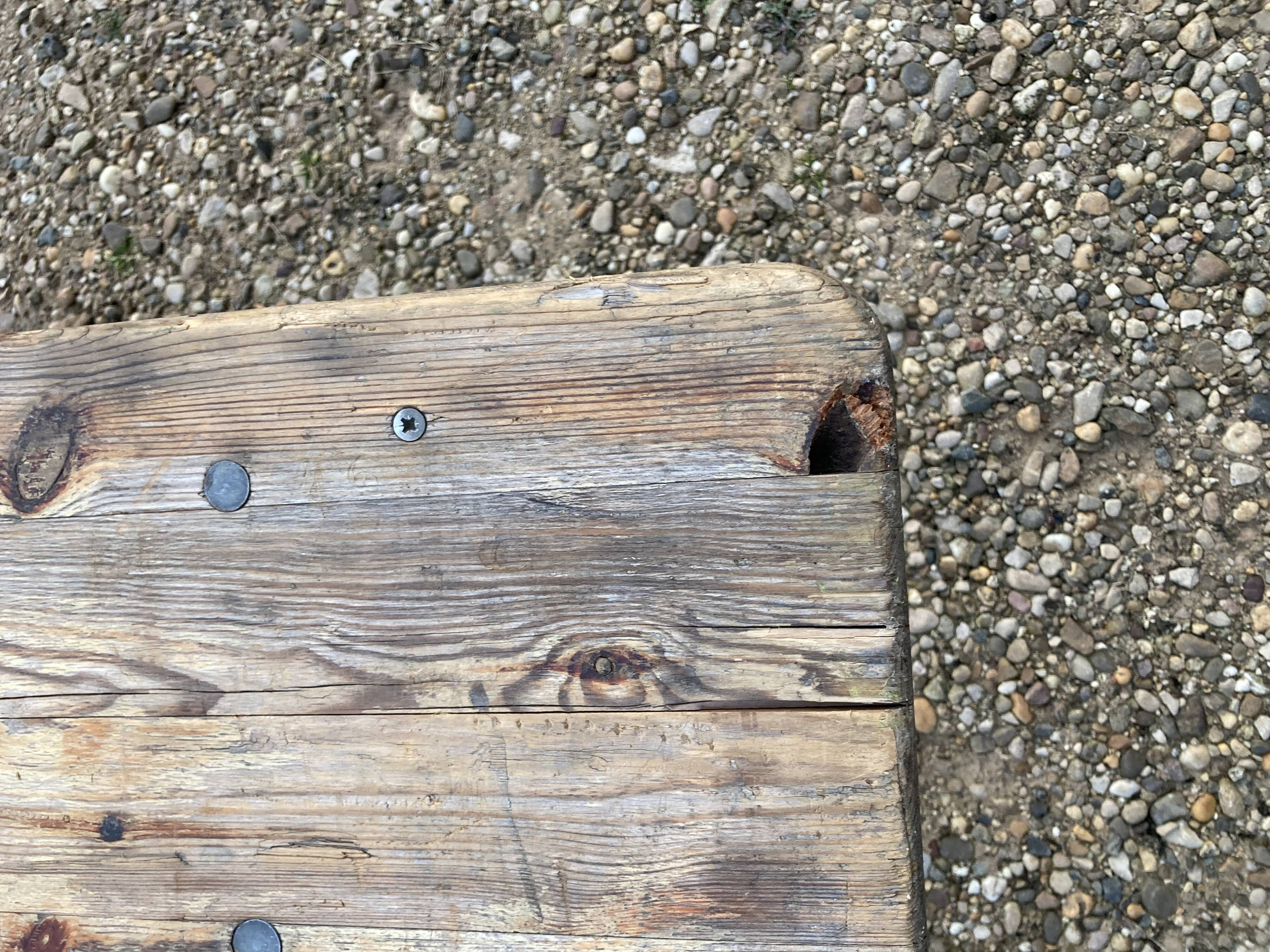 Pair of foldable benches guinguette