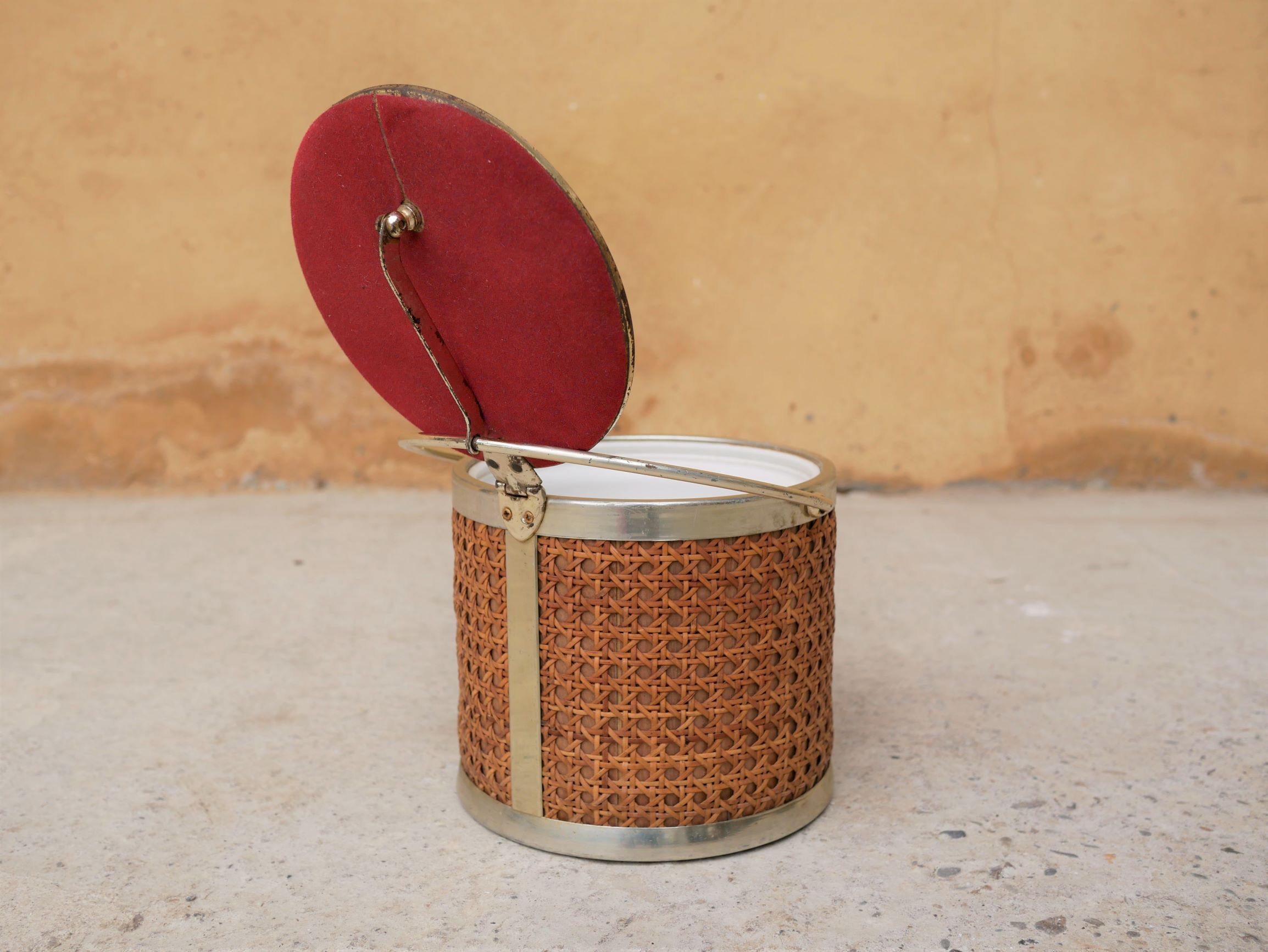 Vintage rattan ice bucket by Kraftware N.Y.C.