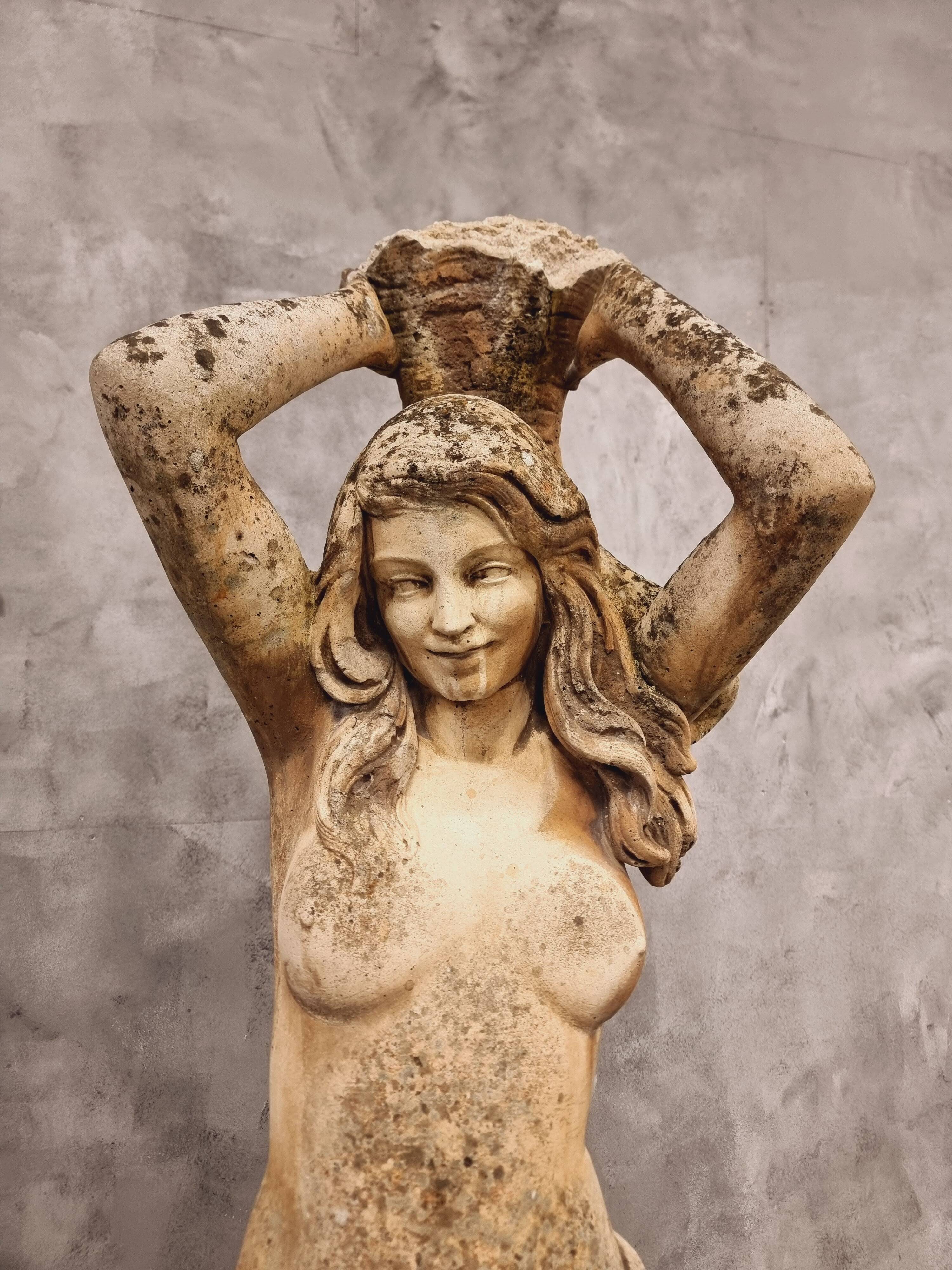 Statue de jardin ancienne en pierre sculpture française hauteur 175 cm