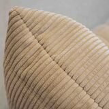 Togo chaise lounge in white corduroy fabric attributed to Michel Ducaroy for Ligne Roset, 1974