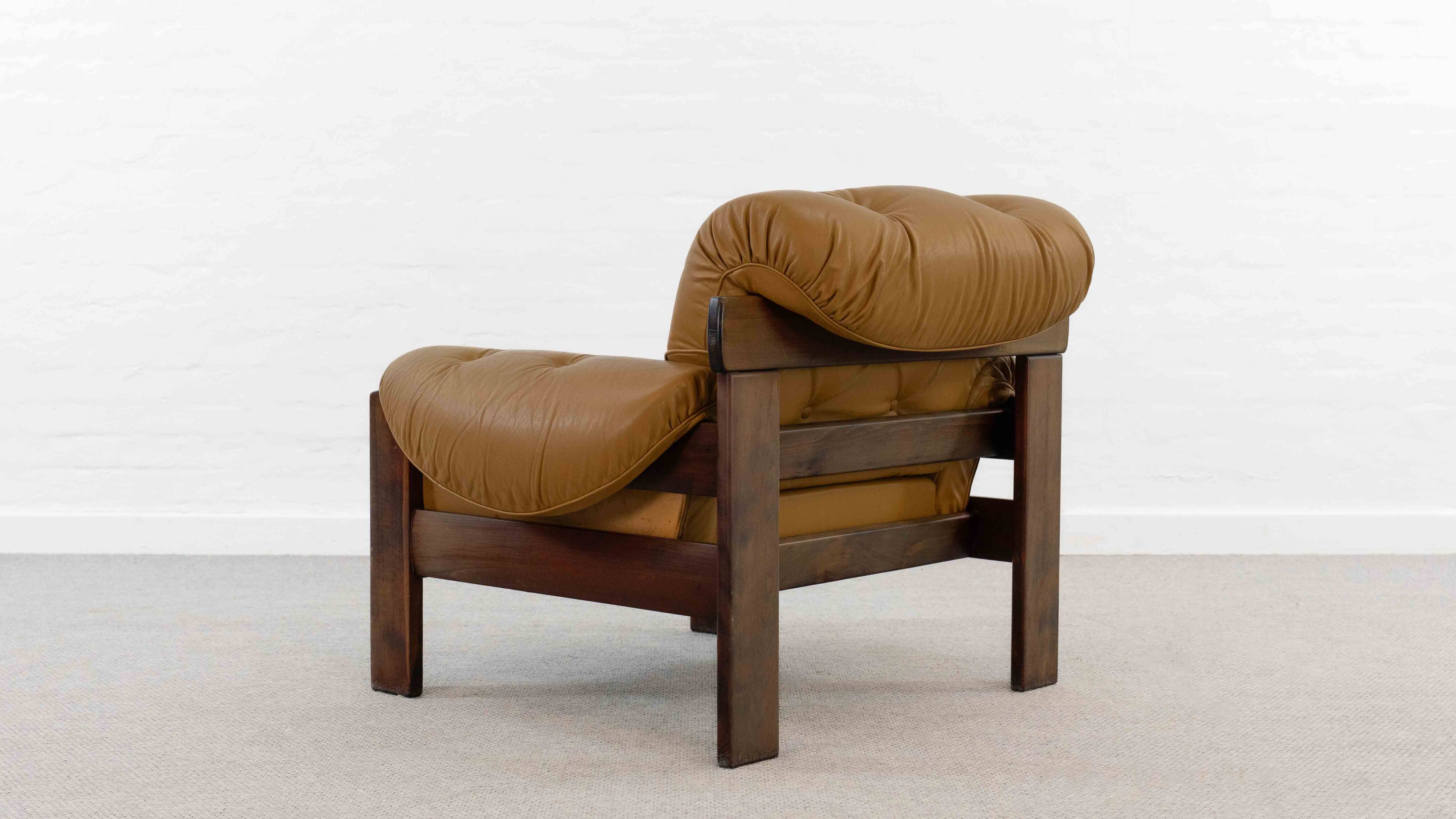 Brazilian Style Leather Seating Group