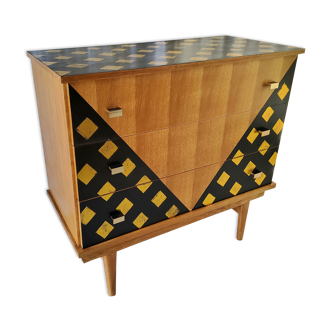 60s chest of drawers
