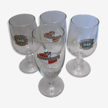 Set of 4 beer glasses