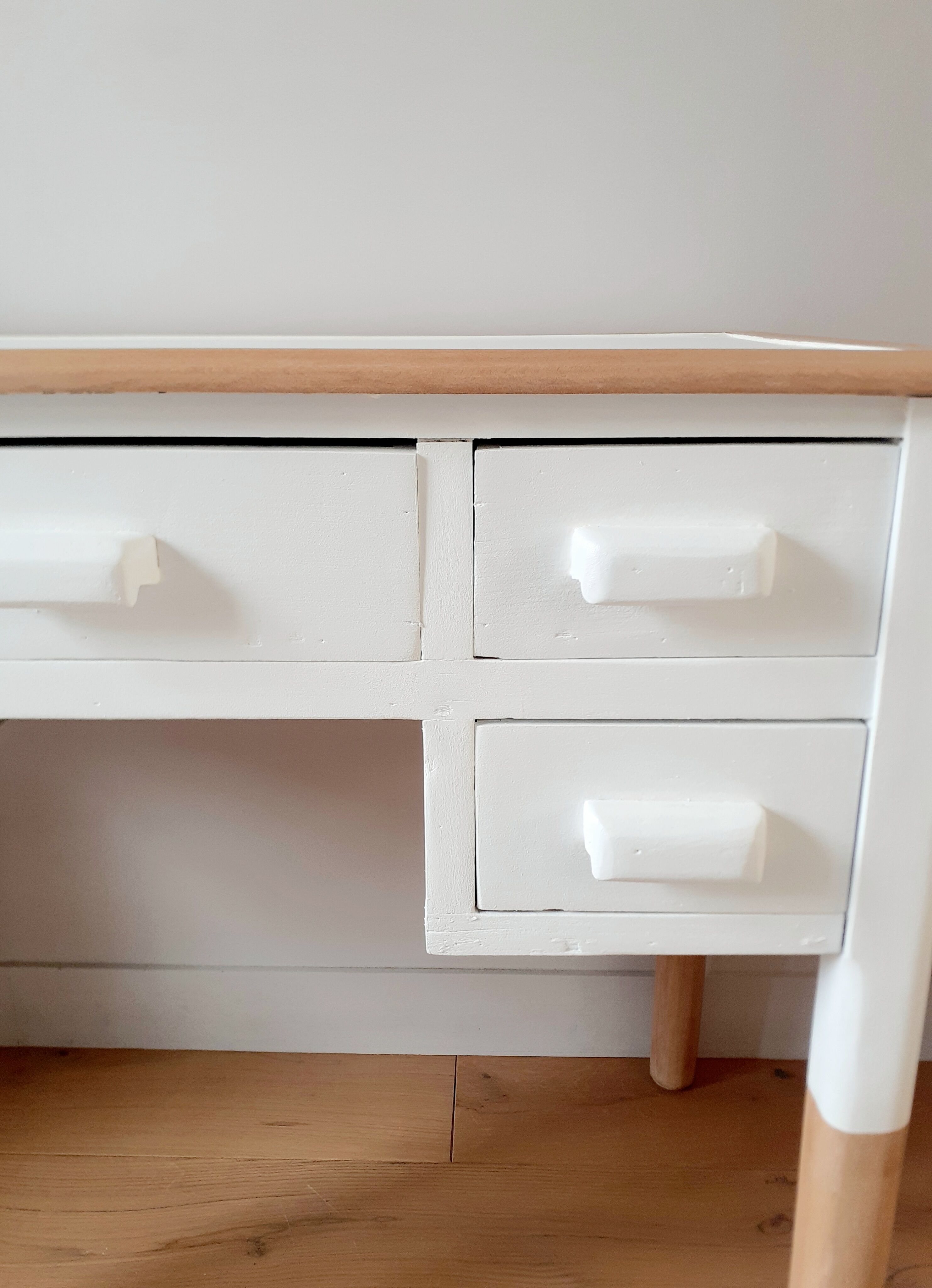 Wood and white desk