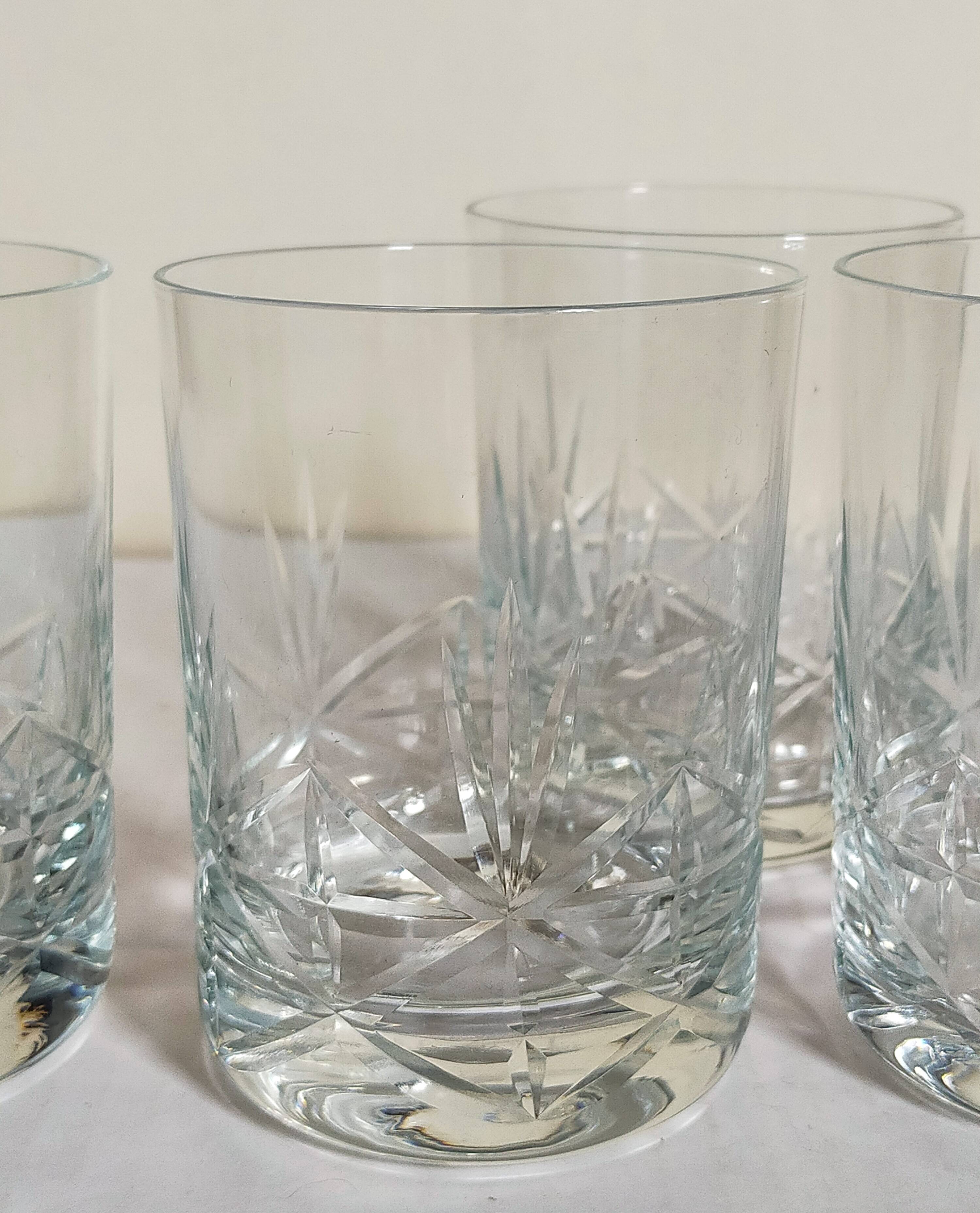 Five timpani glasses with vintage crystal stars