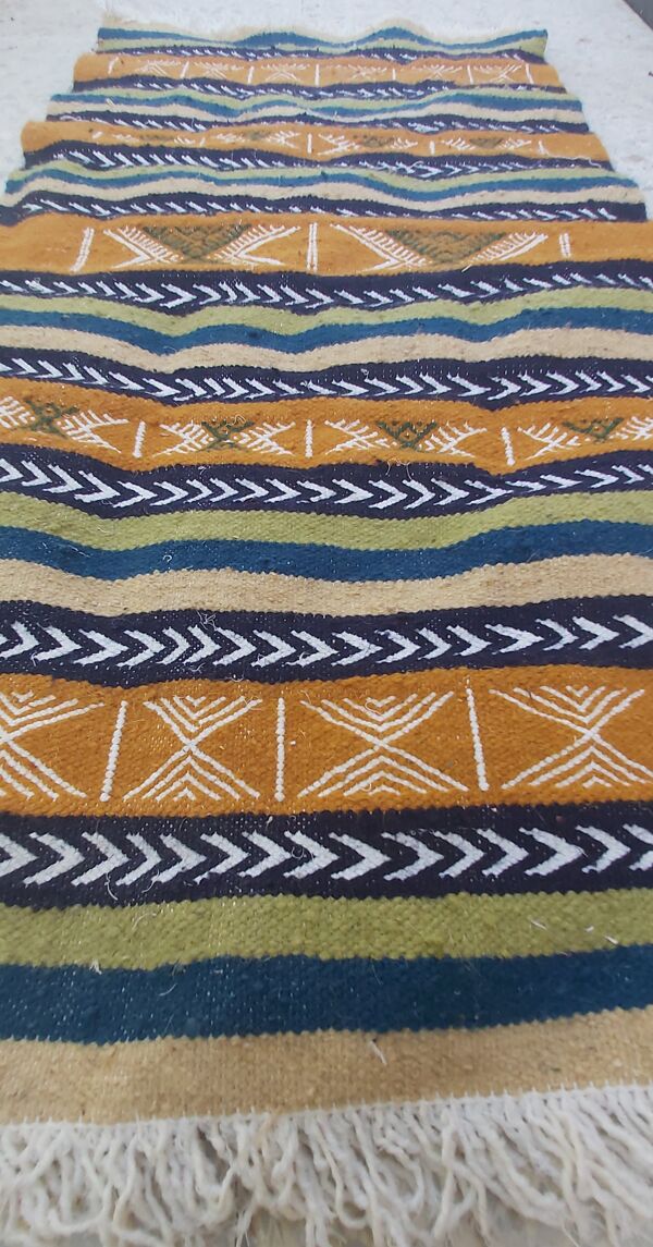 Tapis kilim traditionnel berbère fait main en pure laine 55x105cm