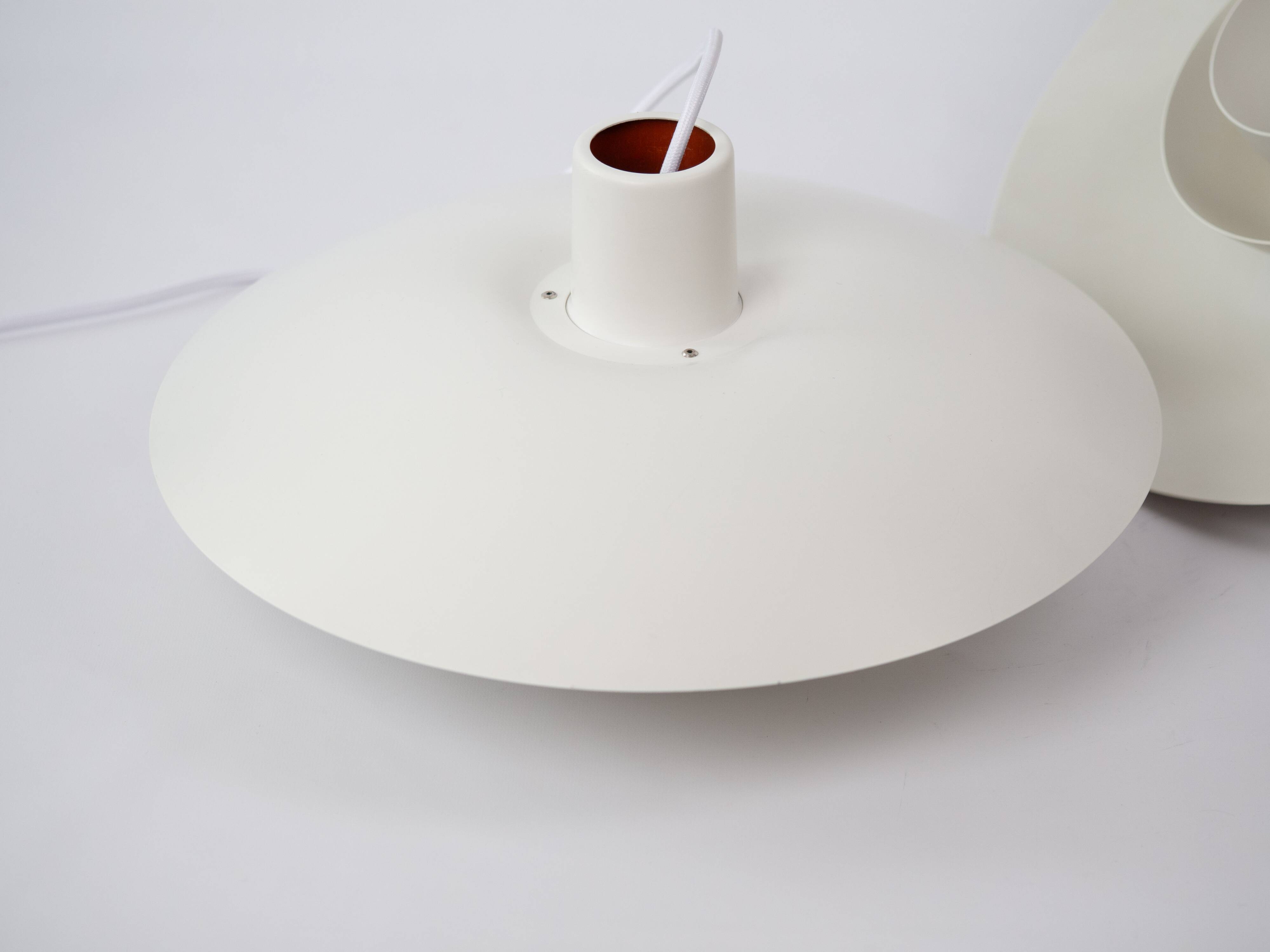 Pair of vintage PH 4/3 pendant lamps by Poul Henningsen, Louis Poulsen 1966