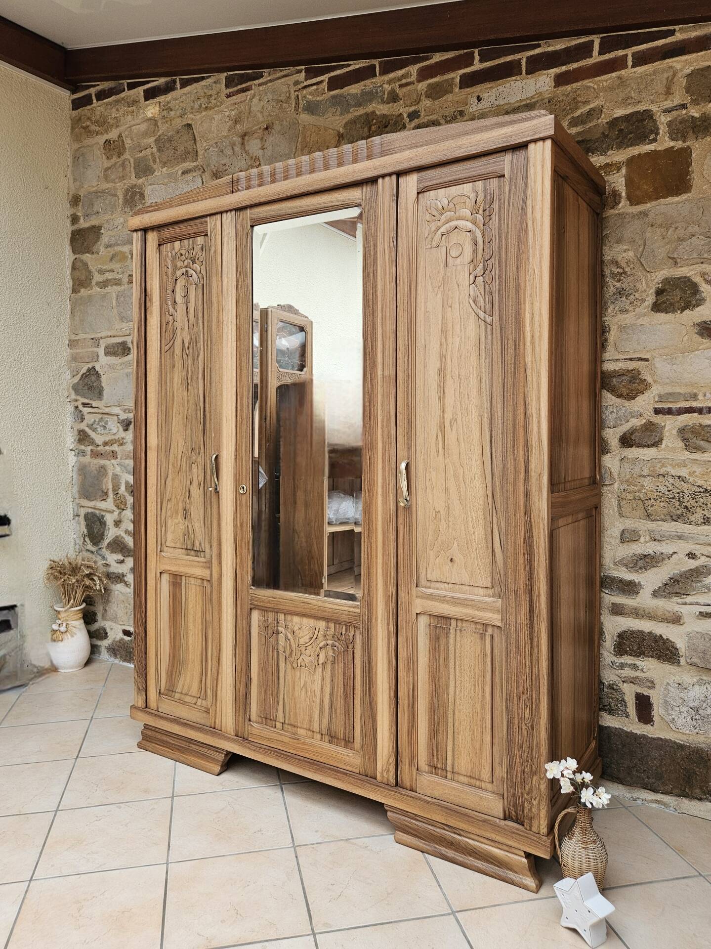 Armoire parisienne art déco