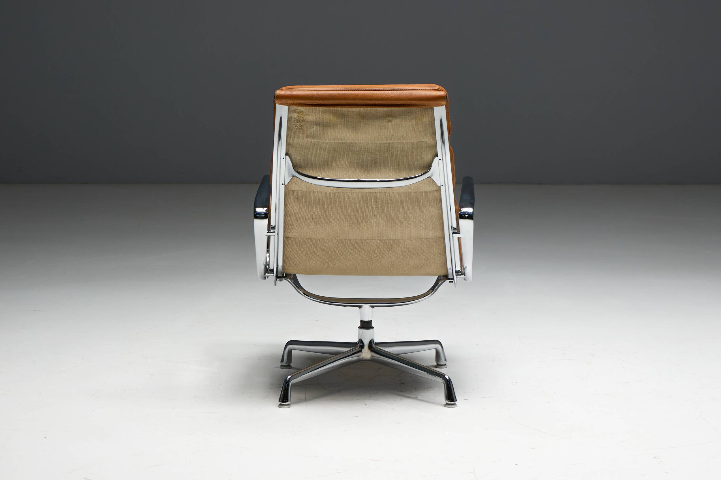 EA216 Soft Pad Chair by Charles and Ray Eames, USA, 1969