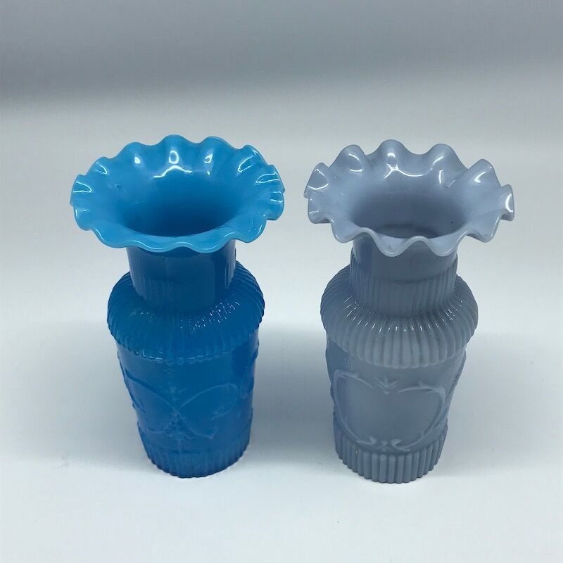 Ensemble de 9 vases opaline collar vases