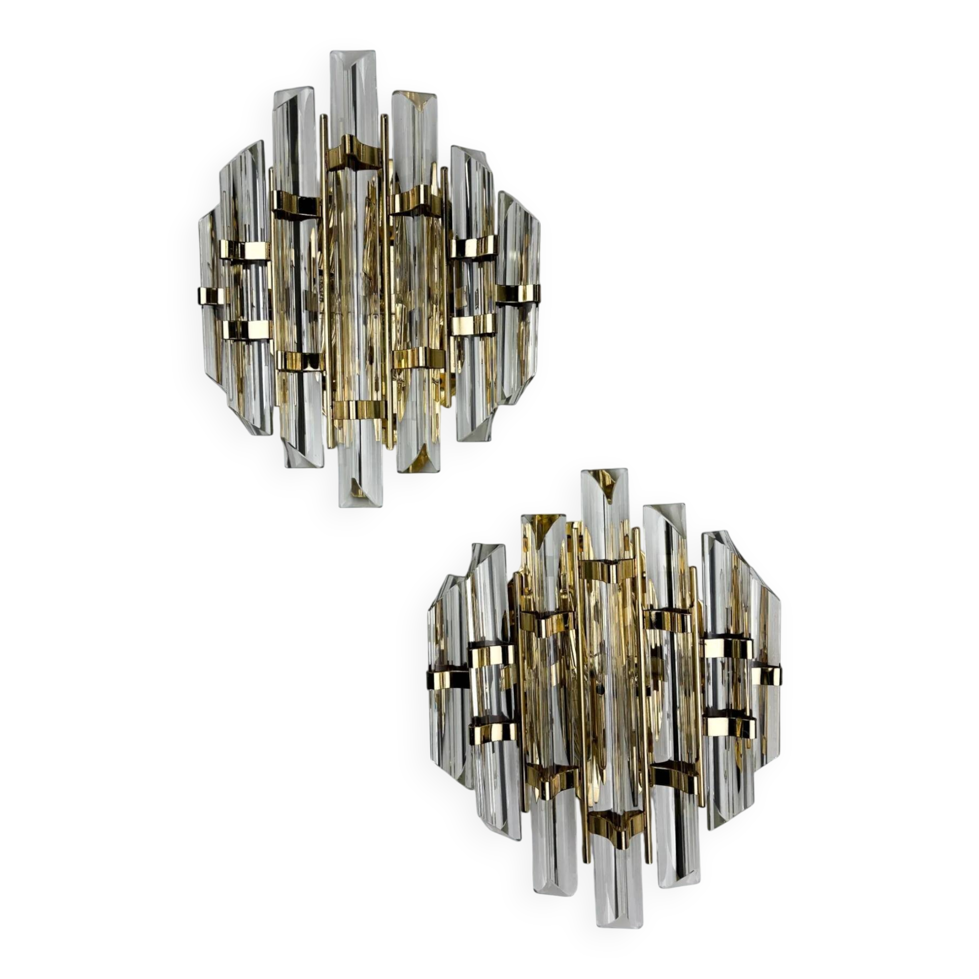 Pair of Venini sconces, Triedi cut glass, Italy, circa 1970s