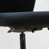 Axion designer office chair, Vitra