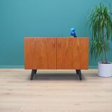 Armoire en teck, design danois, années 1970, production : Danemark